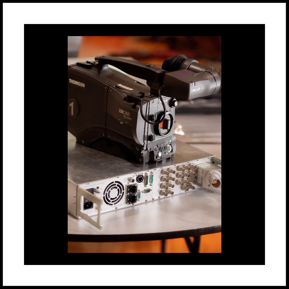 TV Cine Pro Major Camera NEWS Studio Thompson LDK SD 300 With ELV and Base